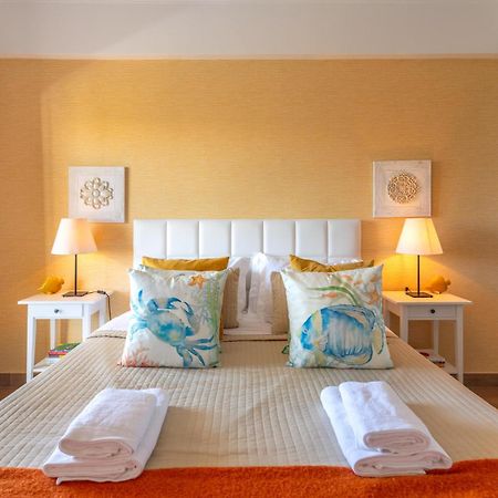 Apartamento Gomes -Free Airco, Wiffi & Swimming Pool- By Bedzy Porches (Algarve) Exterior foto